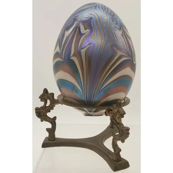 Vandermark Studio Art Glass Paperweight Egg 1/2 Tall With Base
